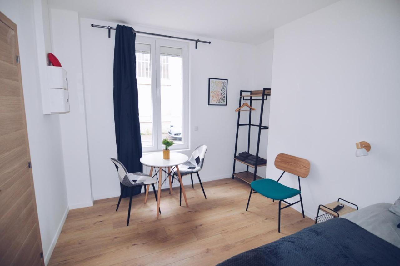 Châtellerault Studios Lsquare Residence Afpa المظهر الخارجي الصورة